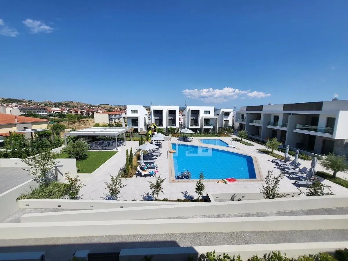 Olea Valley Villa T2 니키티