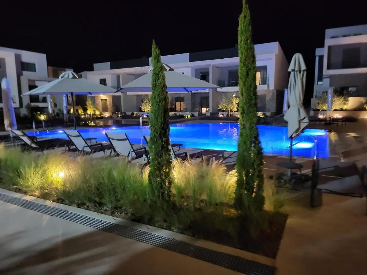 Olea Valley Villa T2 니키티 0*,